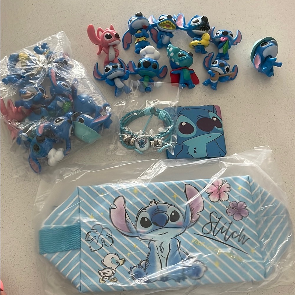Stitch Themed Accessories and Figurines Set